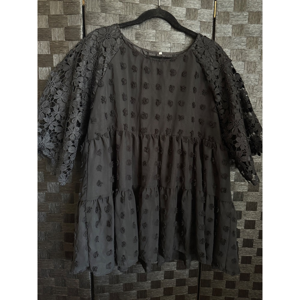 Tunic Top Women 2XL Black Swiss Dot Crochet Lace Bell Sleeve Babydoll
